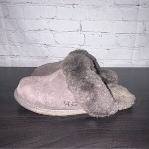 UGG Scuffette II slippers women’s‎ size 6